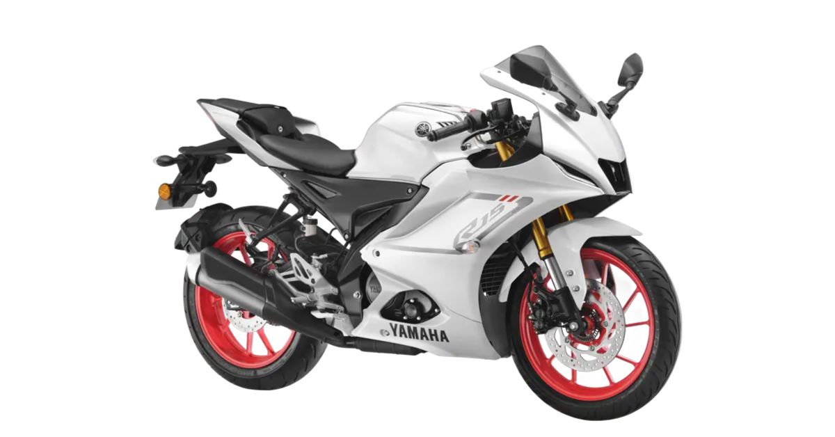 Yamaha R15 V4
